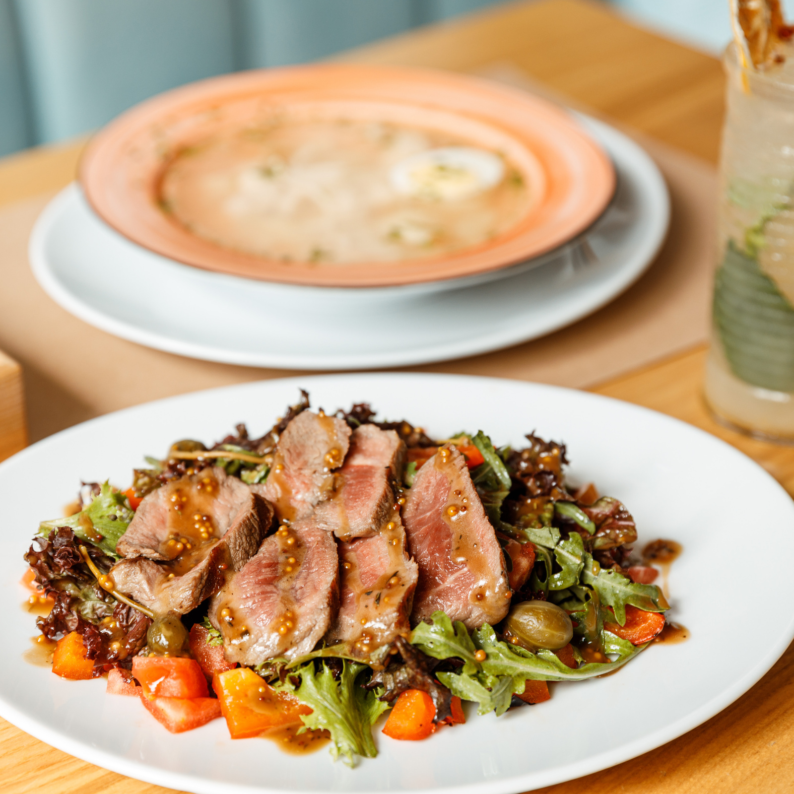 Sliced beef salad — Food and Restaurant Photography, Brussels