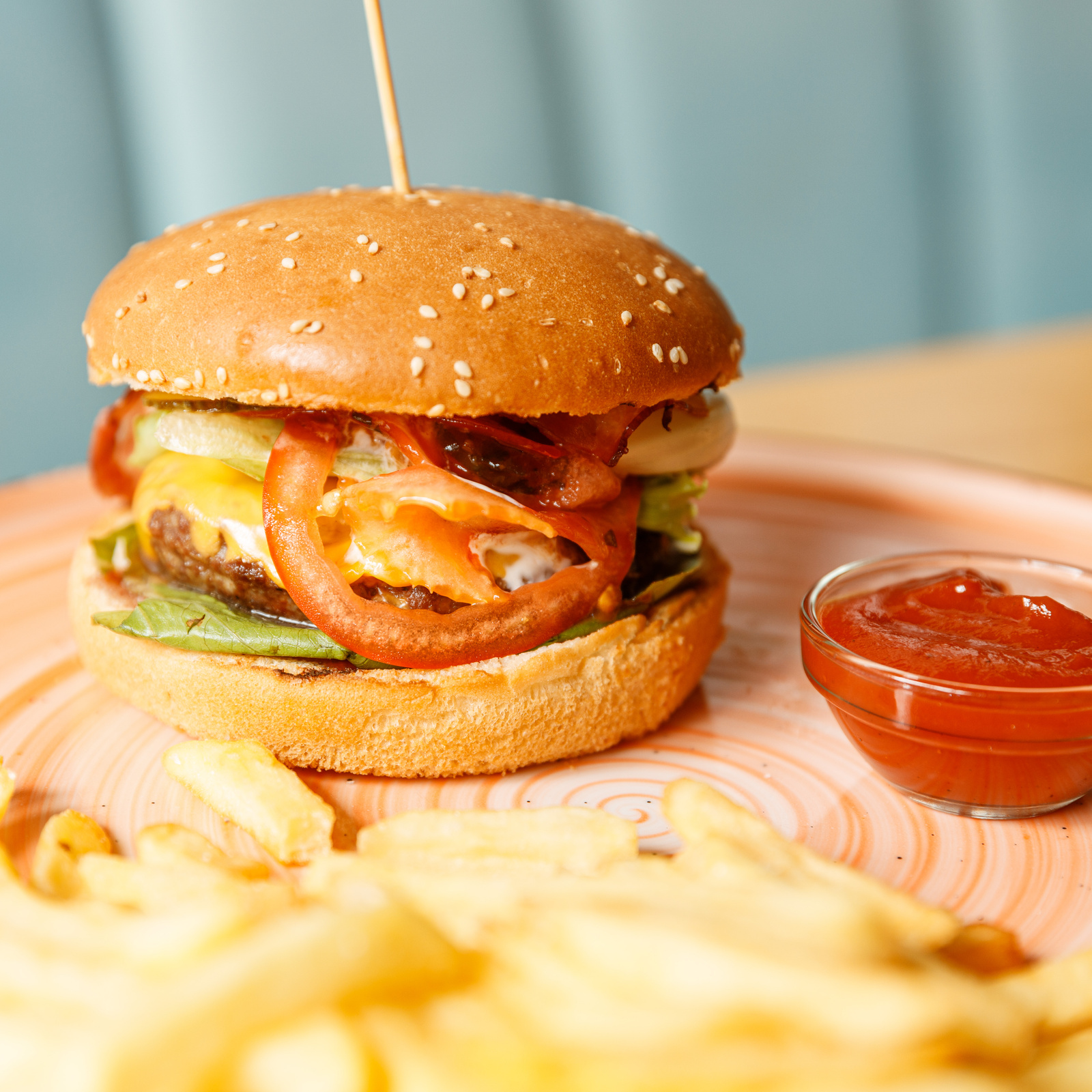 Burger and fries — Food and Restaurant Photography, Brussels