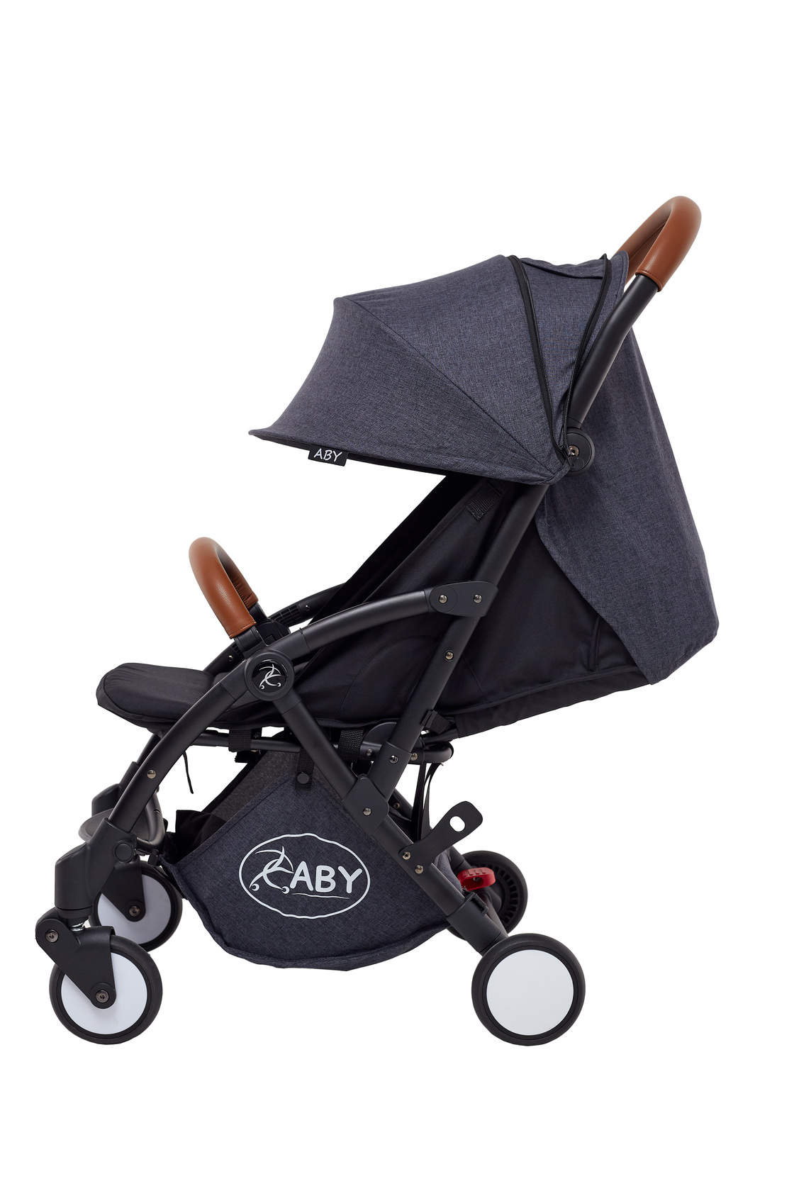 Compact stroller in profile — Amazon-Ready Product Photography, Brussels