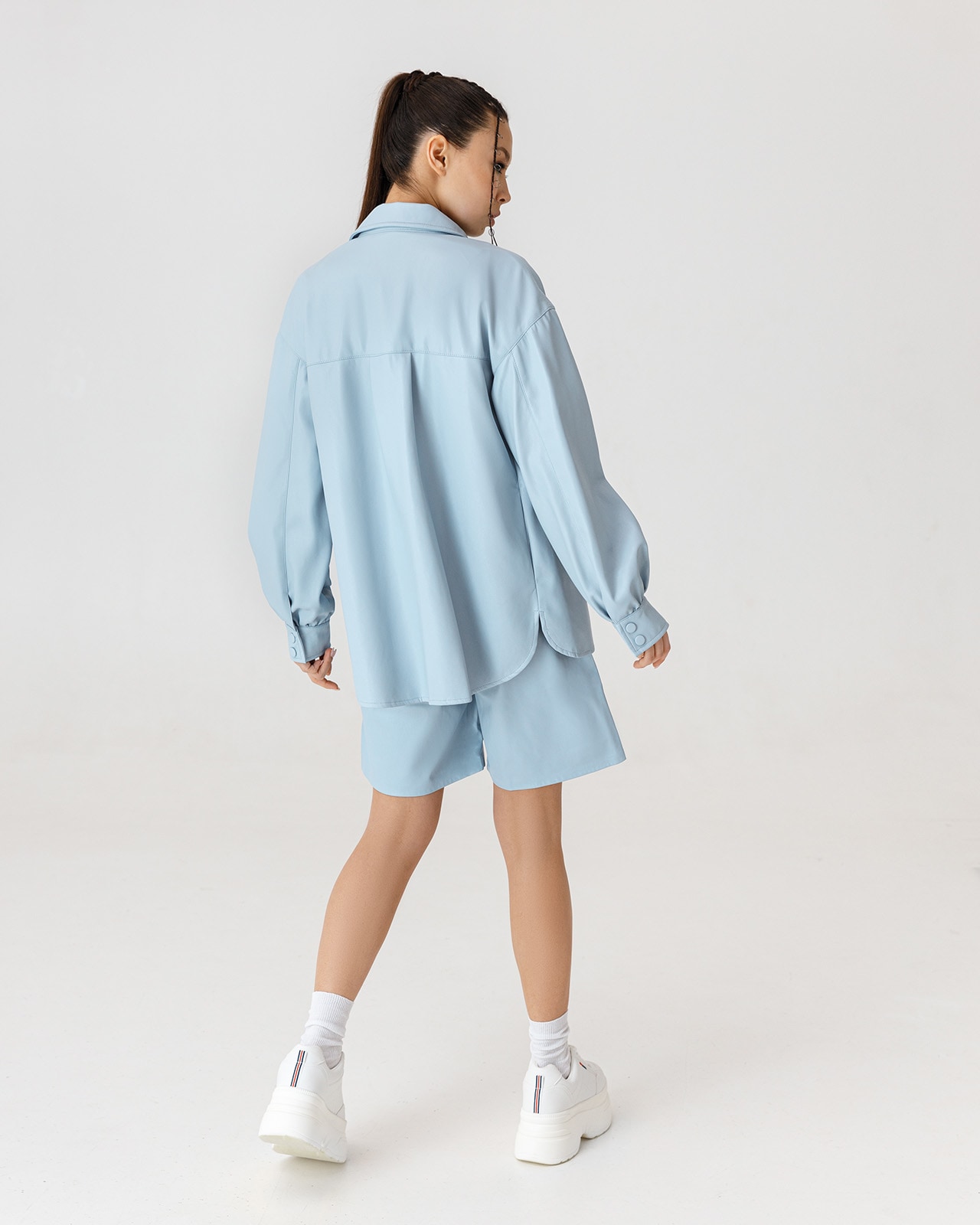 Cyclorama shoot — Ghost Mannequin and E-commerce Clothing Photography, Brussels