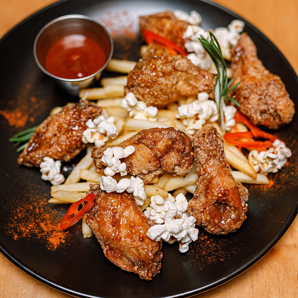 Chicken wings — Food and Restaurant Photography, Brussels