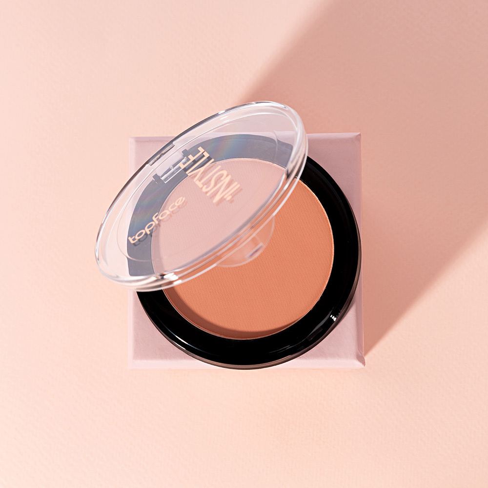 Matte powder makeup — Beauty Photography for Cosmetics Brands, Brussels